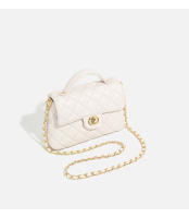 Bolso cuadrado pequeño de cadena de diamantes premium, bolso de mujer, nueva moda, bolso de mensajero de hombro versátil. - details 19