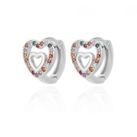 Pendientes de mujer con corazón de circonita hueca, Pendientes de oro con corazón de acero inoxidable, Joyas de lujo para parejas de novios, Regalos - details 5