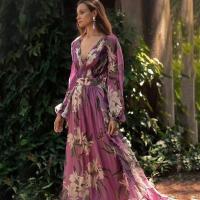 Vestido con vuelo grande y estampado elástico de cuatro lados, manga larga, cuello en V, novedad de invierno de 2025 - details 2