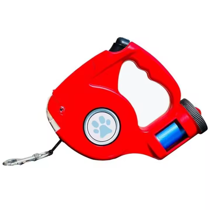 Correa multifuncional para mascotas, linterna LED extensible, retráctil, suministros para caminar al aire libre, 4,5 M - 1