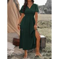 Vestido largo de verano 2024 de color sólido con cuello en V, manga acampanada, cintura elástica, adelgazante y con abertura. - details 29