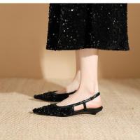 Zapatos de tacón bajo puntiagudos con lentejuelas plateadas - details 13