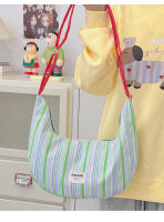 Bolso de mensajero de gran capacidad para estudiantes informales, nuevo bolso de hombro versátil a rayas de color en contraste para mujer, bolso de viaje personalizado tipo dumpling. - details 11