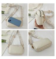 Nuevo bolso cuadrado pequeño blanco de moda con correa ancha para el hombro y bolso de hombro único - details 5