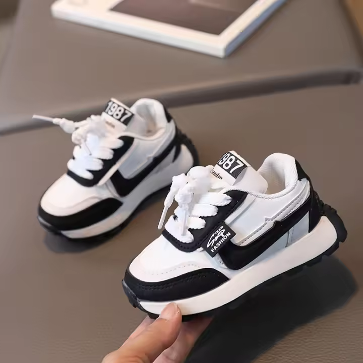 Zapatillas deportivas ligeras y transpirables para niños y niñas, zapatos informales de fondo suave para estudiantes - 1