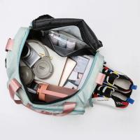 Bolsa de fitness, bolsa grande con compartimento para zapatos y compartimento húmedo, bolso de fitness impermeable para ejercicio, bolsa de viaje de gran capacidad con múltiples bolsillos, diseño duradero impermeable, separación de ropa seca y húmeda - details 1