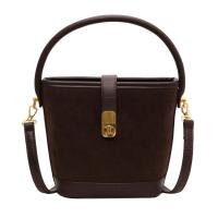 Bolso de Mujer de Gran Capacidad Bolso Cuadrado Mate, Sentido de Alta Gama, Bolso Portátil para las Axilas - details 1