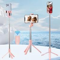 1pc Palo selfie universal ajustable con conectividad inalámbrica, trípode de material ABS para smartphones, compatible con varios modelos para selfies, fotografía callejera y transmisión en vivo. - details 1