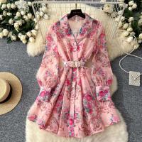 Vestido corto con estampado de wer para mujer, moda de primavera 2024, manga larga acampanada, botones de perlas con muescas, Mini Vestidos de fiesta con cinturón - details 0