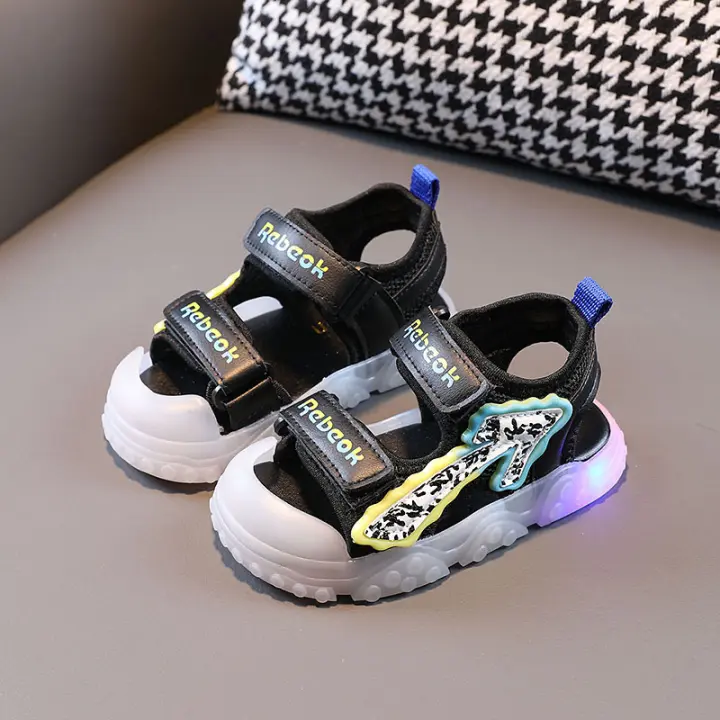 Zapatos de playa anti-retroceso tipo baotou para niños y niñas, zapatos para niños pequeños con suela blanda intermitente para niños - 1