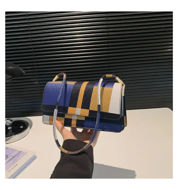 Bolso cuadrado pequeño con contraste de color para mujer, moda Popular, novedad de verano, bolso de un solo hombro, 2025 - 1