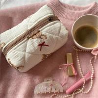 Bolsa De Maquillaje De Algodón Tejida Organizador De Accesorios Coquette Bolso De Cosméticos Con Estilo De Oso Para Viajes Para Mujeres - details 3