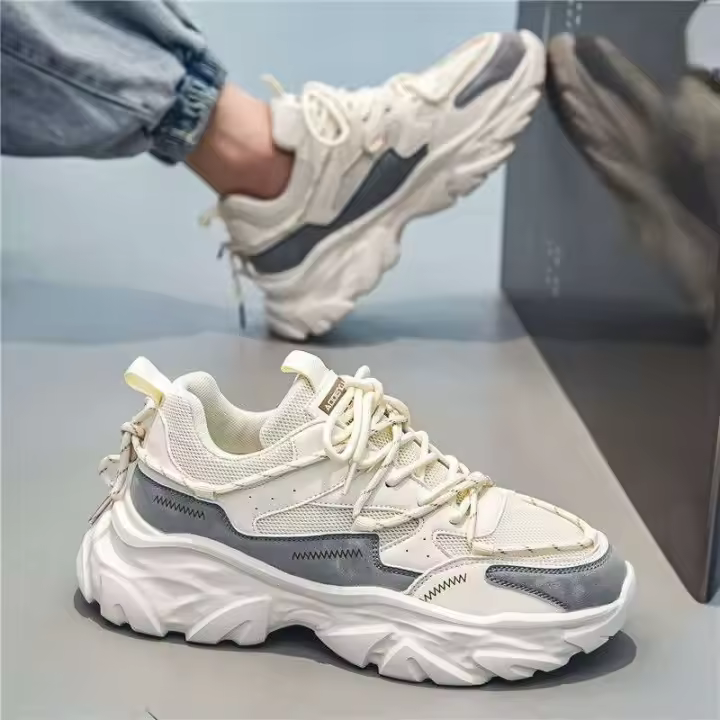 Deportes de malla transpirable de verano para hombres 2024 nuevos zapatos casuales de moda para jóvenes con suela gruesa para correr - 1