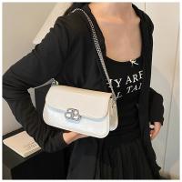 Premium Textura Ligera Bolsa De Lujo De Las Mujeres 2025 Nueva Moda Simple Cadena Pequeña Bolsa Cuadrada Versátil Hombro Bolsa De Mensajero - details 5