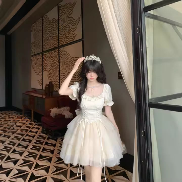 2025 Nueva princesa de media mariposa con palabras de amor, vestido de cola fina y brillante de jacquard, vestido de cumpleaños - 1
