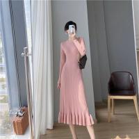 Vestido de punto de otoño e invierno para mujer, vestido largo informal de moda de Color sólido con pliegues y cuello redondo de manga larga para mujer - details 3