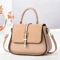 Bolso de hombro diagonal de gran capacidad para mujer de alta gama a la moda y forro de PU con cierre abatible -21982 - details 13