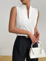 Nueva camiseta casual ajustada de mujer con cuello en V, camiseta casual delgada sin mangas de corta distancia - details 1
