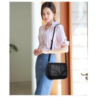 Bolsos de hombro de cuero suave Vintage para mujer, bolsos de lujo, paquete de diseñador, bolso cruzado pequeño, 2021 - details 13