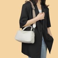 Una bolsa de hombro verano nuevo clásico doble pull-up gran capacidad moda versátil bolsa de mujeres - details 1