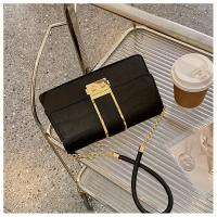 Bolso para axilas para viajes diarios, color negro/beige, moda retro, cadena elegante, cuadrado pequeño, forro de poliéster, cierre giratorio, solo lavado a mano, con mujer - details 10