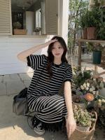 Vestido de punto a rayas de manga corta con borlas francesas para mujer en verano, falda larga fina, de alta gama, elegante y hermosa - details 19