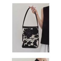 Air Fly bolsa de cubo de punto nueva tinta blanca y negra china bolsa de hombro nicho bolsa de viento perezoso moda de alto sentido - details 10