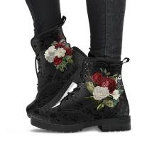 2025 Botas de combate Martin para mujer, botas de cuero británico con estampado gótico del país de las maravillas, otoño e invierno - details 2
