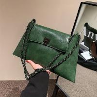 Bolso vintage con cadena de metal para las axilas, bolso con textura de piel sintética, bolso baguette versátil de moda - details 4