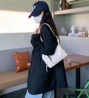 Bolso bandolera de cuero con cremallera, estilo retro europeo y americano, nuevo. - details 2