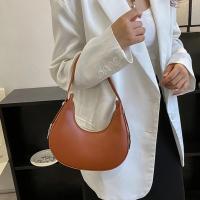 Bolso Hobo de media luna para mujer, bolso de diseñador de lujo, cuero PU suave, Color puro, hombro cruzado - details 8