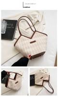 Bolso de mano de nuevo estilo para mujer, bolso de hombro de gran capacidad, bolso de viaje vaquero versátil para otoño e invierno - details 13