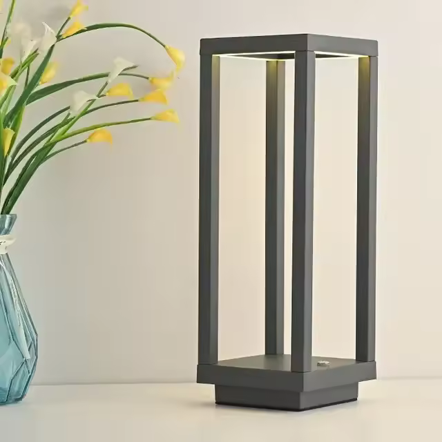 Luz de escritorio LED táctil con luz nocturna - 1