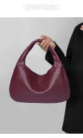 Nuevo bolso en forma de media luna para mujer, moda versátil, bolso de hombro de estilo europeo y americano - details 7
