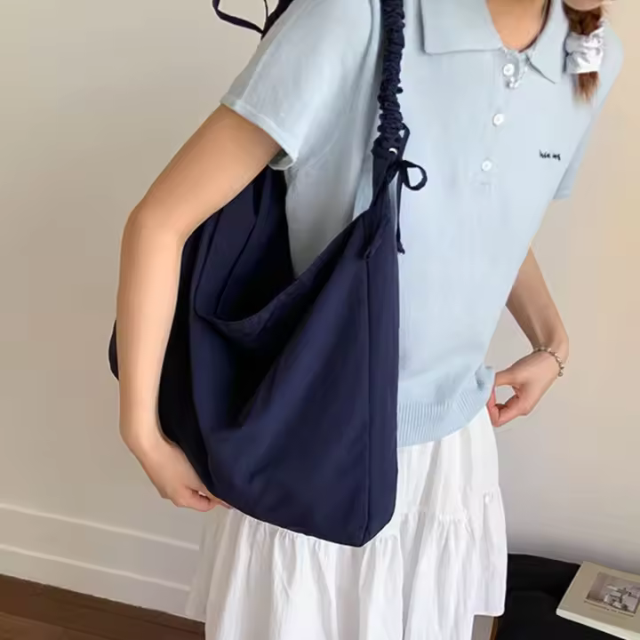 Bolso de hombro plisado informal de Color sólido, bolso cruzado de nailon de gran capacidad para ocio, bolso sencillo para estudiantes para primavera y verano - 1