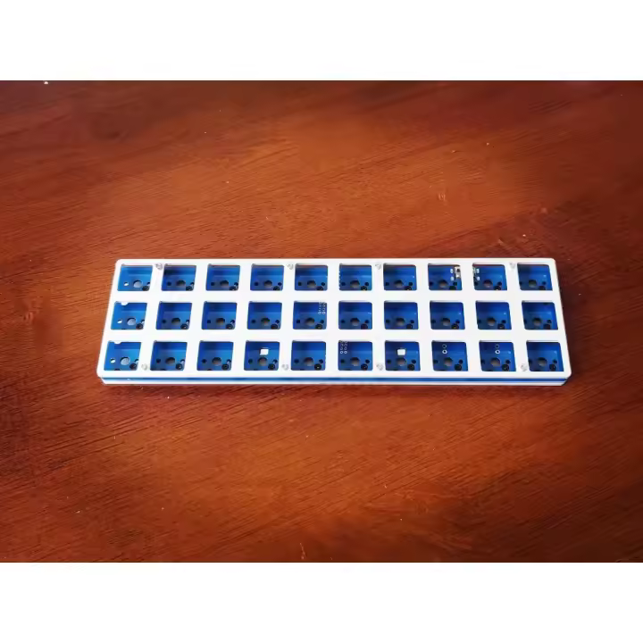 Mini teclado en línea P30, 30 teclas, cableado personalizado, modo único, juegos de oficina, kit de teclado mecánico de soldadura RGB, intercambio en caliente, QMK VIAL, minimalismo, ergonomía, accesorios de juegos de teclado - 1