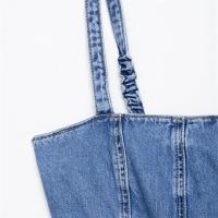PB&ZA2025 chica atractiva, top vaquero ajustado con escote envolvente, cuello recto, hombros descubiertos, informal, versátil, para uso diario, novedad de verano, ropa de mujer - details 3
