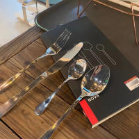 Juego de vajilla de 4 piezas, combinación de cuchillo y tenedor para comida occidental de calidad alimentaria de acero inoxidable para el hogar - details 4