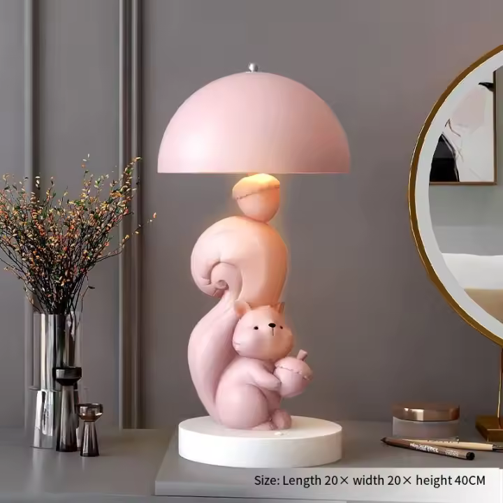 Encantadora lámpara de ardilla decorada pequeña lámpara nocturna en la cabecera de la cama de la Sala de estar - 1