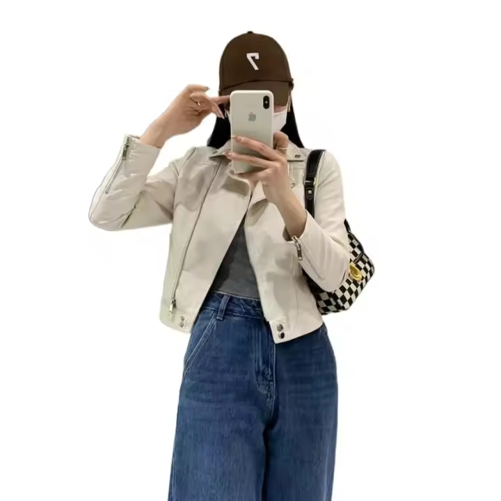 Chaqueta de Cuero Beige de Estilo Clásico Manga Larga, Cremallera, Primavera Otoño 2025 - 1