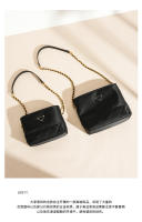 Bolso de cadena de rombo negro, bolso cuadrado pequeño y versátil, bolso de hombro premium portátil, nuevo modelo de mensajero de gran capacidad. - details 1