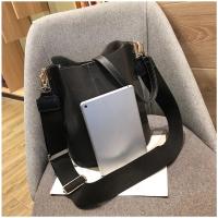 Bolso de diseñador de lujo para mujer, bandolera de cuero PU de gran capacidad, novedad de 2021 - details 26