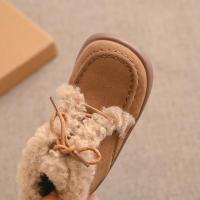 Botas cortas antideslizantes para niñas, zapatos versátiles de cuero y algodón, fondo suave, moda de estilo coreano, invierno, 2024 - details 6