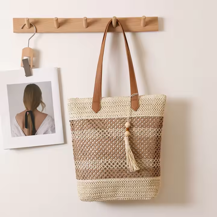 Bolso de paja de un solo hombro con flecos de moda, nuevo bolso tejido de paja a rayas, estilo de vacaciones, bolso de playa - 1