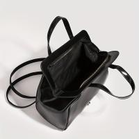 Mochila vintage de piel sintética negra para mujer, correas ajustables para los hombros, cierre de cremallera, forro de poliéster, perfecta para la universidad, desplazamientos y salidas informales, mochila para - details 1