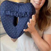 Almohada ergonómica para dormir de lado, 1 unidad, almohada de espuma viscoelástica para las rodillas con correa, cojín de apoyo - details 3