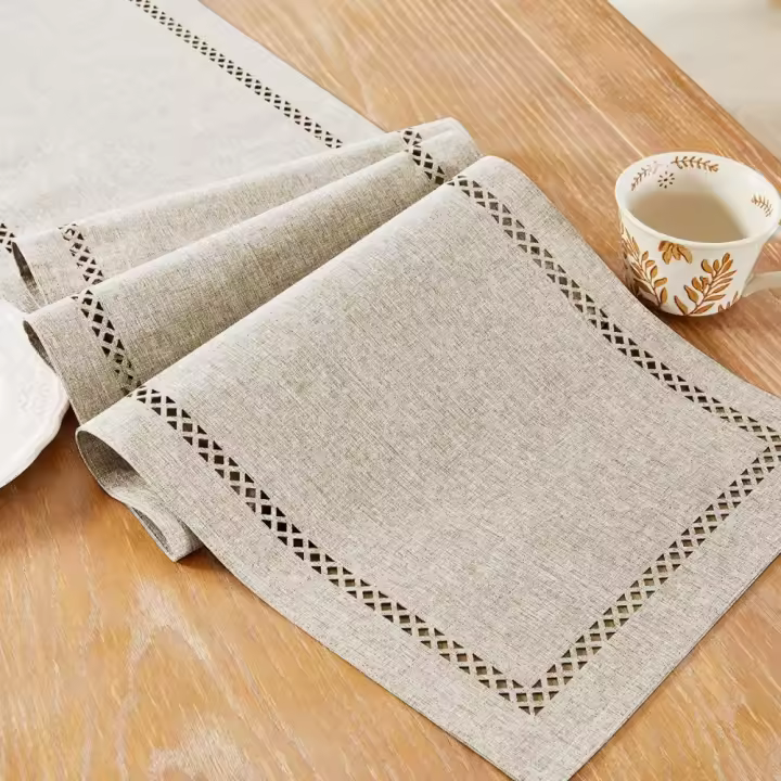 Mesa de Comedor de Lino Rústico Diseño Geométrico de 180 cm de Largo Ideal para Café, Reuniones Festivas y Uso Diario - 1