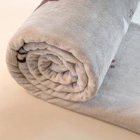 Manta de Lana de Estilo Geométrico en Blanco para Colchones y Sofá Reacciona con Impresión Gráfica Ideal para Cama Individual/Reina/Rey - details 38