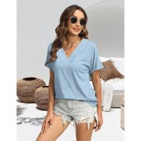 Tops Vintage de moda de Color sólido con cuello en V para mujer, ropa Popular coreana, camiseta holgada de manga corta de verano para mujer - details 4