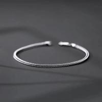 Pulsera de Acero Inoxidable para Hombre, Diseño Exclusivo Minimalista, Regalos para Hombre,3 Tamaños, Material Hipoalergénico y Ecológico - details 2